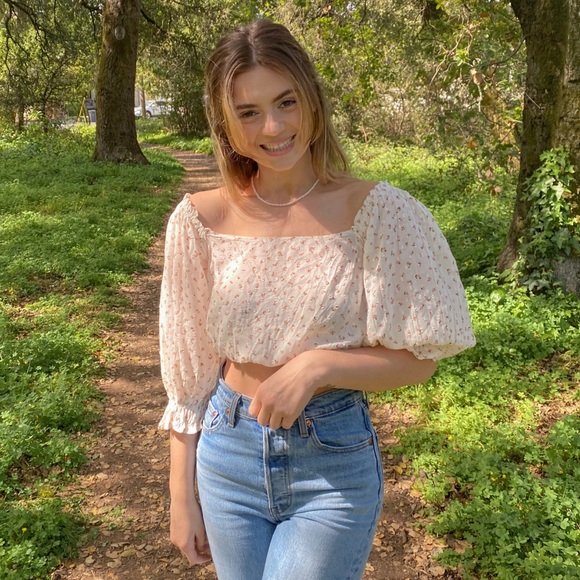 Billabong Floral Blouse - Picture 2 of 5